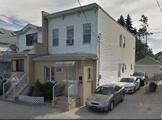 6129 167th St, Fresh Meadows, NY 11365