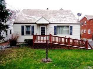 300 Main St, West Seneca, NY