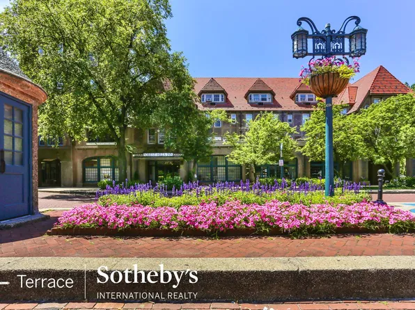 114-20 Queens Boulevard image 18 of 21