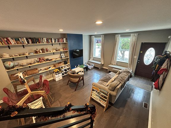 5th image of 2220 Ellsworth St