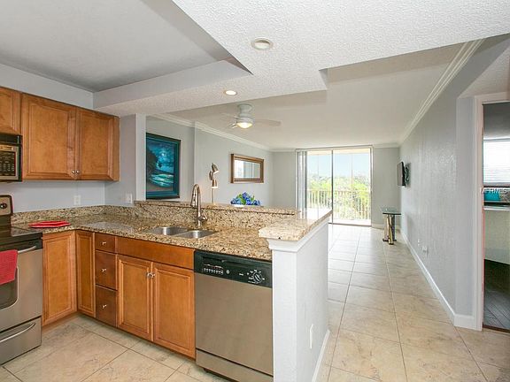 5th image of 2740 Coconut Bay Ln Unit 3E