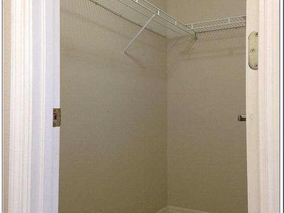 5th image of 761 Brightview Dr