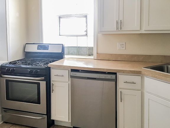 2nd image of 3929 N Keeler Ave