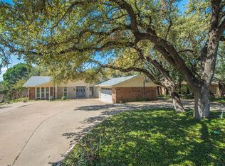 5711 Hondo Dr, Granbury, TX 76049