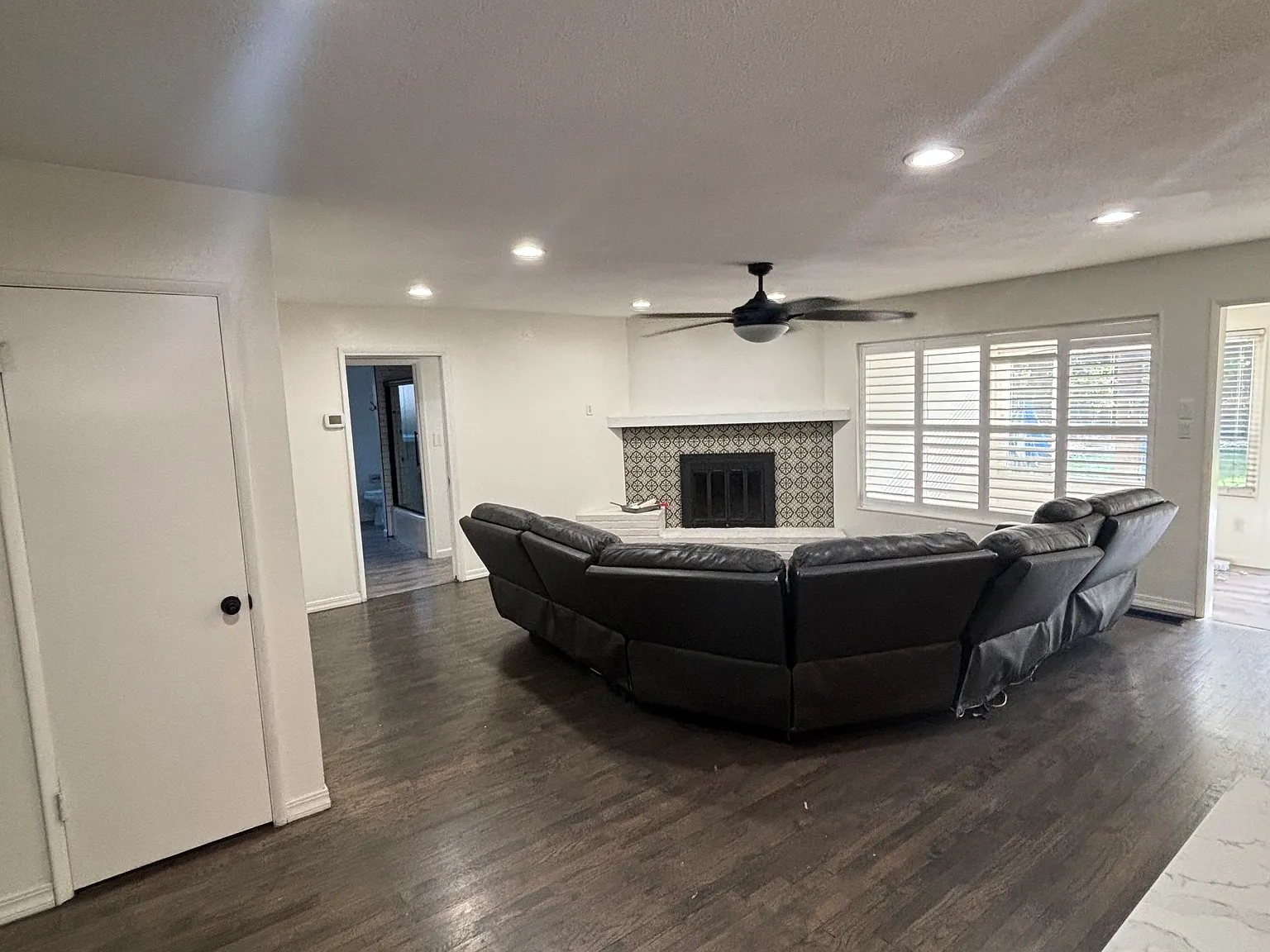 4 bed, 1657 sqft, $2,250 — Photo 2