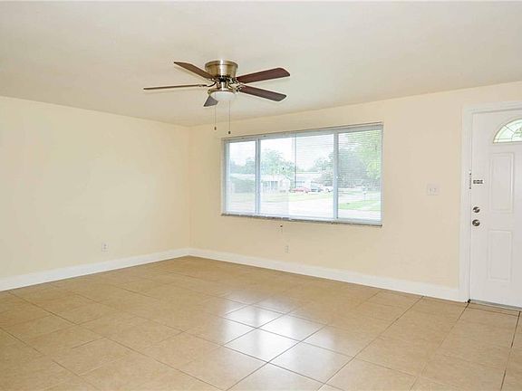 2nd image of 8496 Lantana Dr