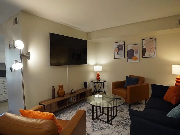 E Waverly Dr — Photo 13