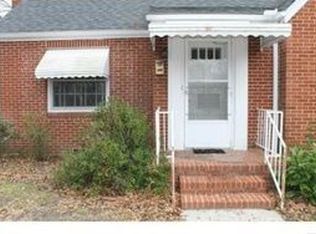612 N Raiford St, Selma, NC 27576