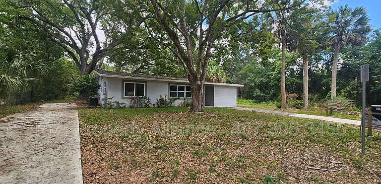 1515 Elliott St — Photo 14