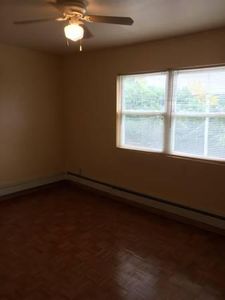 32 Ronald Ave, Hicksville, NY, 11801