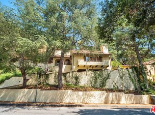 2936 E Chevy Chase Dr, Glendale, CA 91206