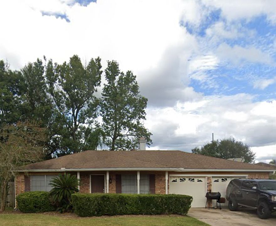 1st image of 6750 Greenwood Dr