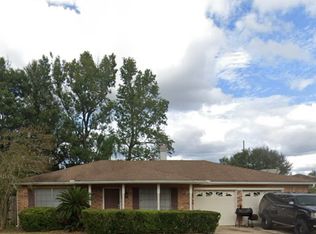 6750 Greenwood Dr, Beaumont, TX 77706