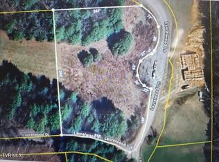 30 Laurelwood Ln, Mountain City, TN 37683