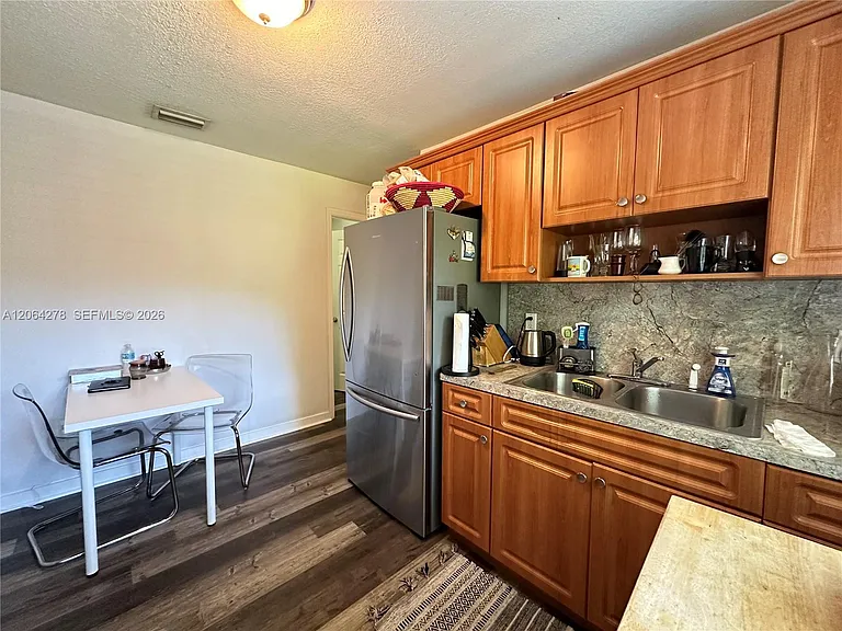 3611 Oak Ave — Photo 11