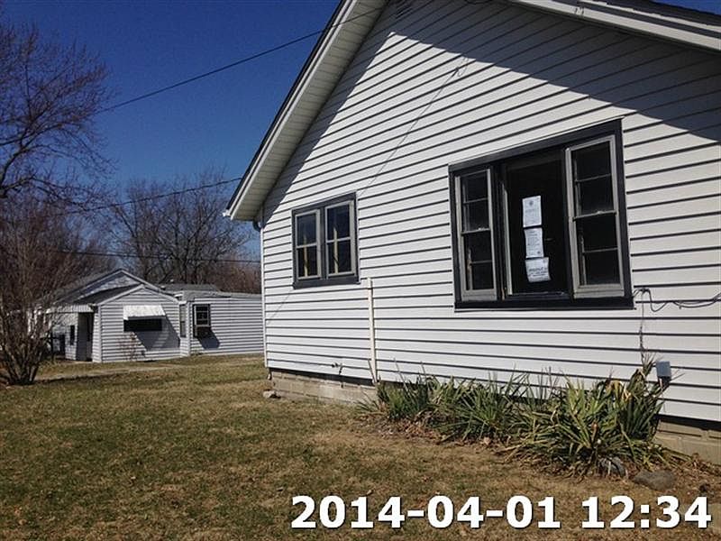 2nd image of 4143 Main St