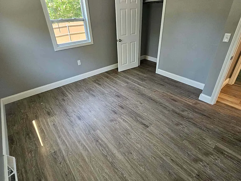 860 Forest Ave — Photo 10