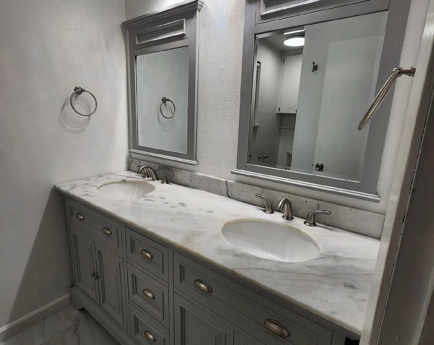 4 bed, 2628 sqft, $1,995 — Photo 4