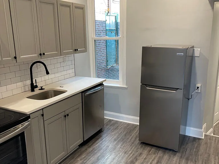 4118 Powelton Ave #2 — Photo 2