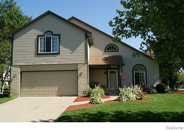 1st image of 2619 Wenona Dr