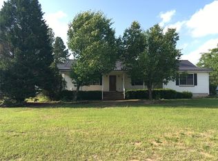 21 Oak Ln, Butler, GA 31006