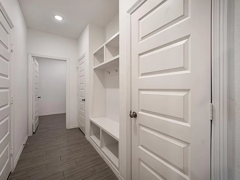 5806 Aurora Greens Ln — Photo 42