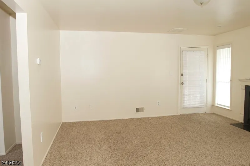 2 bed, 2.0 bath, $2,950 — Photo 4