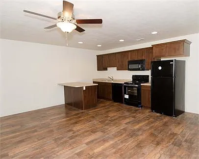 238 N 750 E — Photo 26