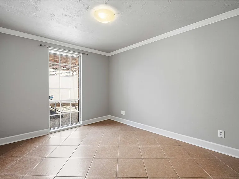 5353 Institute Ln #8 — Photo 7