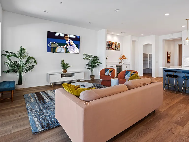 80262 Champions Way — Photo 11