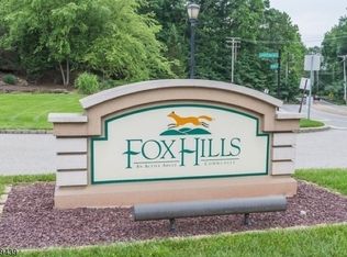 1112 Johnson Dr, Rockaway, NJ 07866