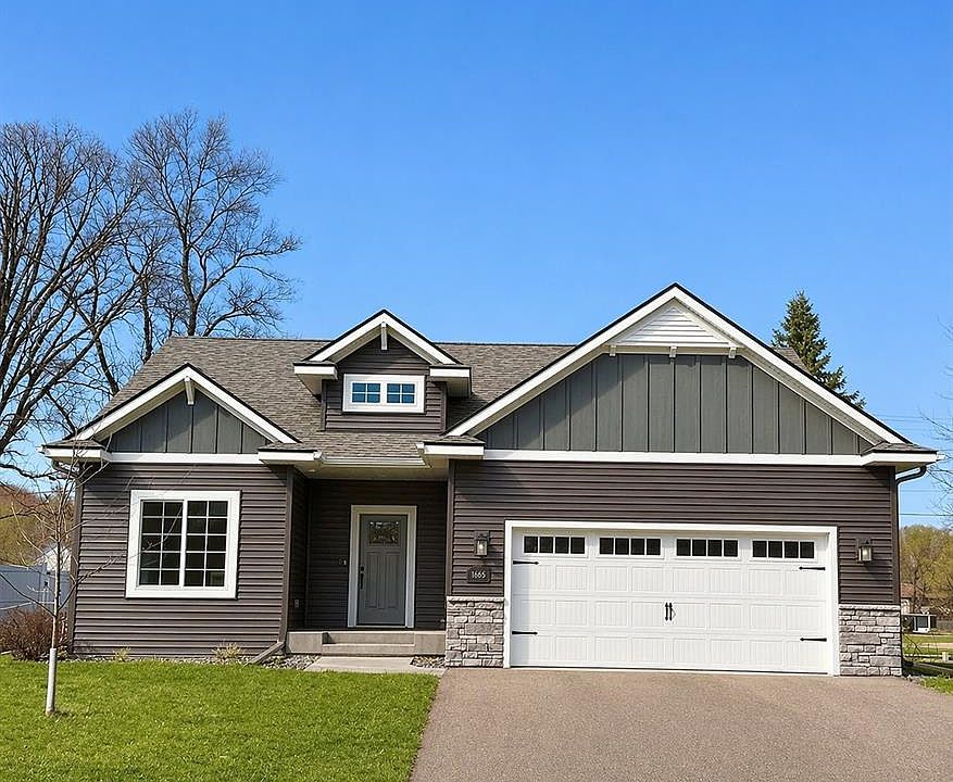 1st image of 1666 St Andrews Drive