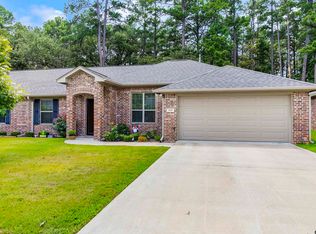 5121 Shiloh Village Dr, Tyler, TX 75703