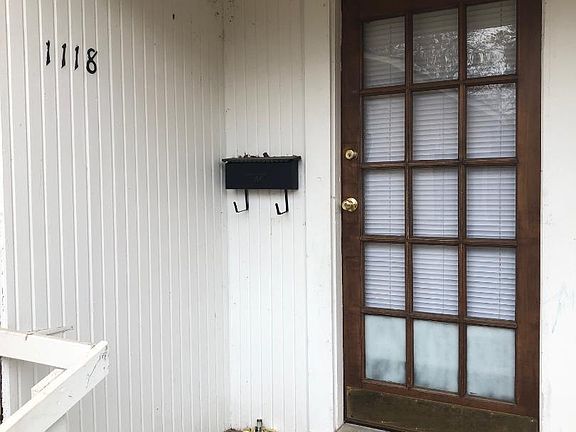 2nd image of 1118 Margaret St