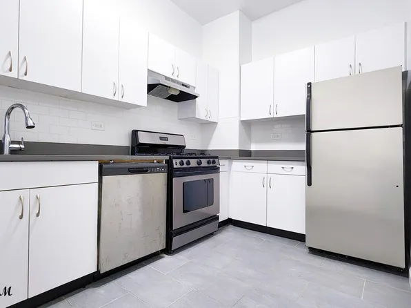 200 West 58th Street image 2 of 12