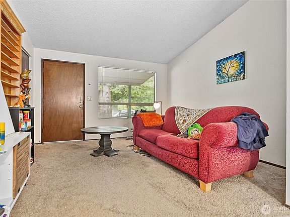 4th image of 3340 Cherrywood Avenue