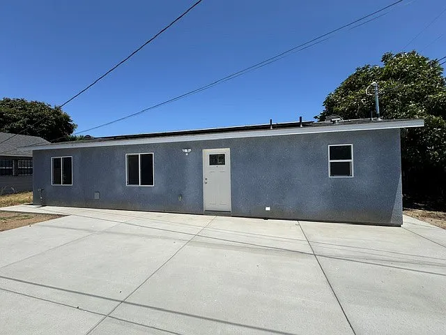 1012 W Cypress St #B — Photo 1