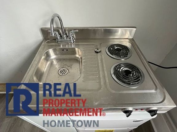 5th image of 430 Orange St #226
