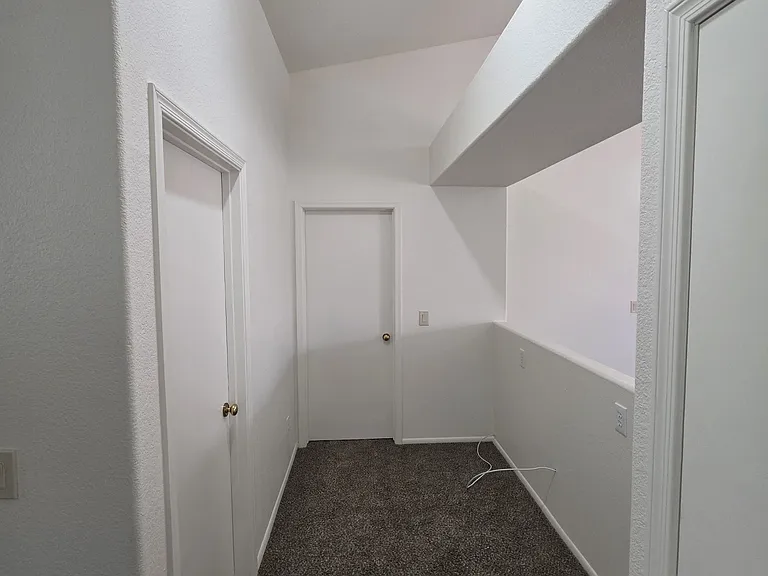 2486 E Winchester Pl — Photo 15