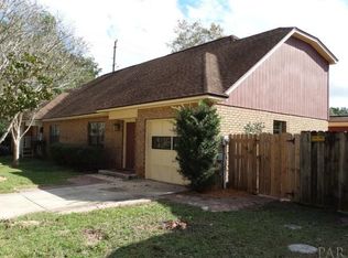 6911 Heather Oaks Dr, Pensacola, FL 32506
