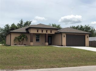 409 Xelda Ave N, Lehigh Acres, FL 33971