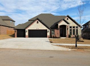 2510 Horizon Blvd, Rogers, AR 72758