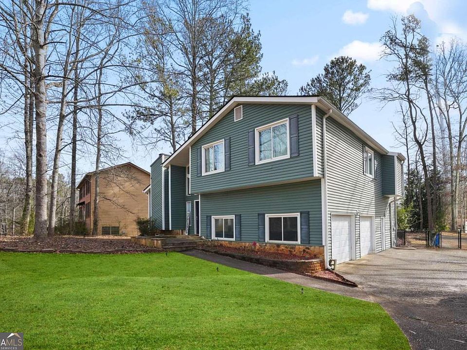 1st image of 6823 Woodcreek Ln