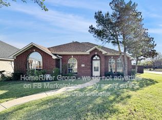 2300 Granbury Dr, Mesquite, TX 75150