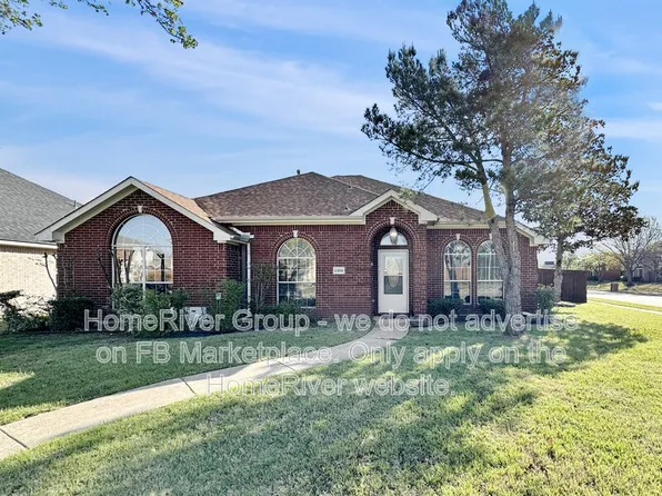 2300 Granbury Dr, Mesquite, TX 75150