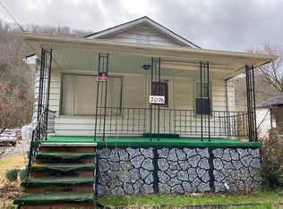 20126 State Route 122, Bevinsville, KY 41606