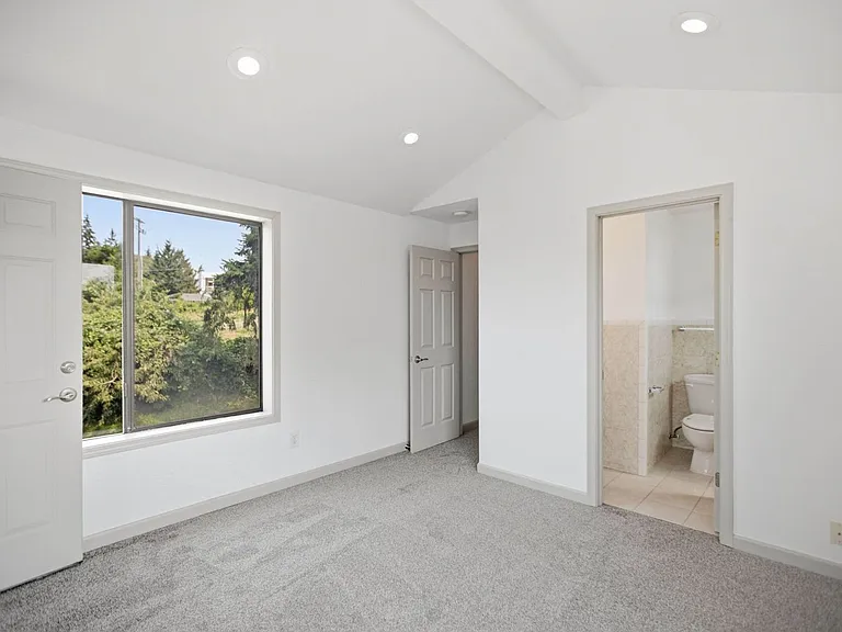 1742 S Shelton St — Photo 23
