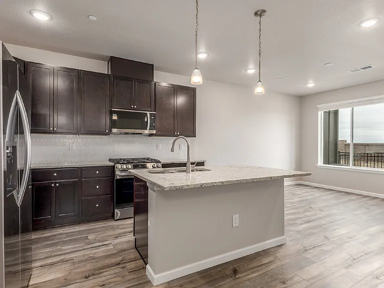 6770 Merseyside Ln — Photo 6