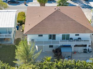 300 3rd St, Key Colony Beach, FL 33051