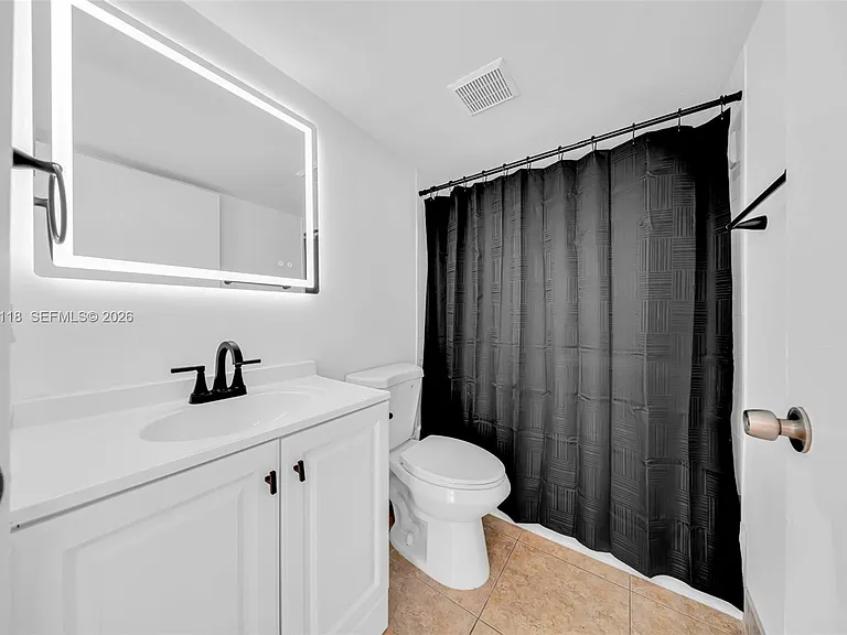 8145 NW 7th St #111 — Photo 11